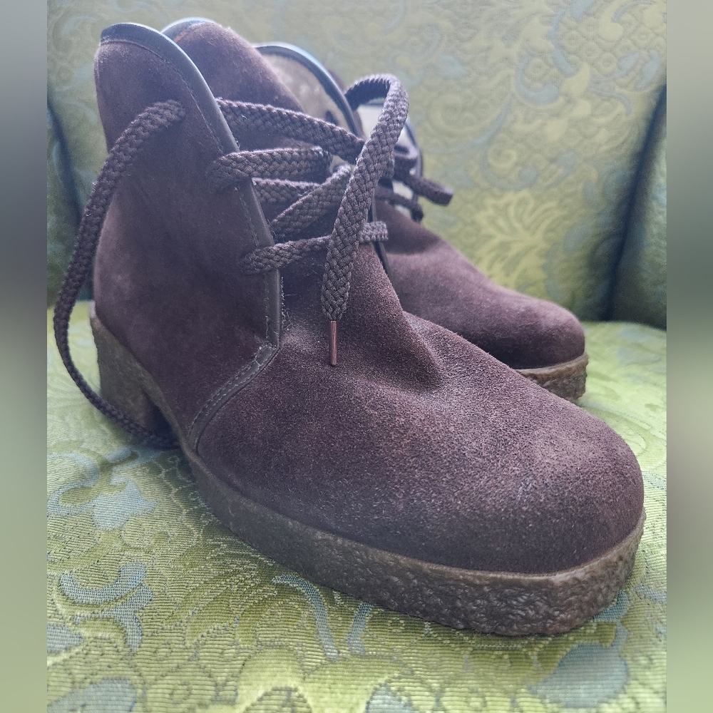 Vintage Pajar Suede Shearling Lined Lace Up Ankle Boot